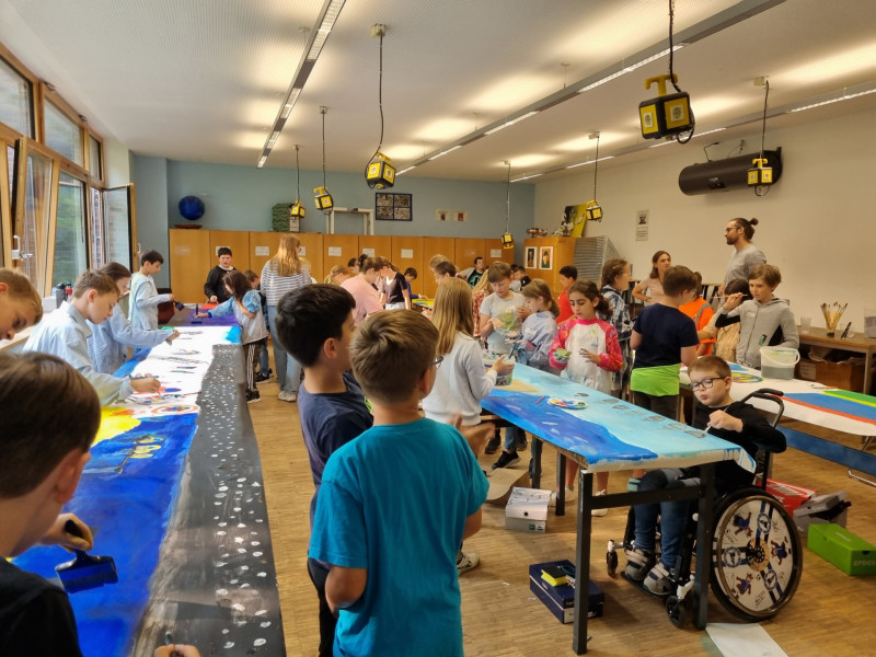 Start der "Bildfreundschaften"