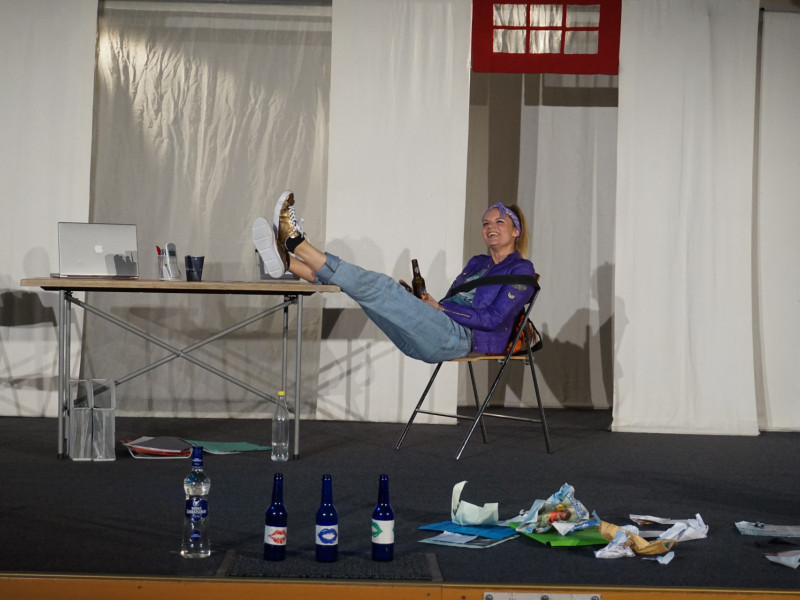 Das Theaterst&uuml;ck "Alkoh&ouml;lle" an der JKG